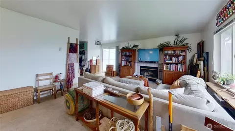 2764 Laukala Pl, Enumclaw, WA 98022 photo 21