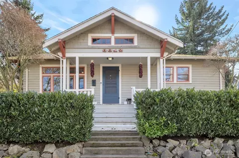 6812 Woodlawn Ave NE, Seattle, WA 98115