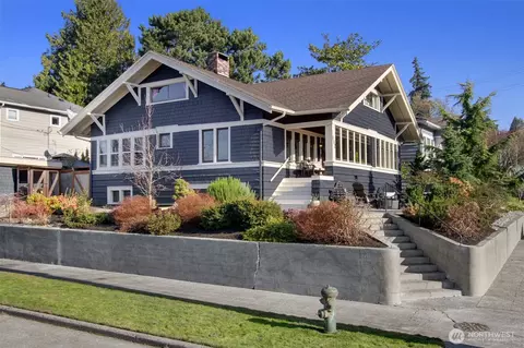 802 NE 72nd St, Seattle, WA 98115