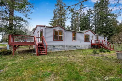 2548 Mackenzie Rd, Bellingham, WA 98226