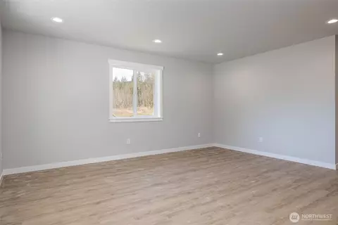 Living - 6490 Watson Loop, Maple Falls, WA 98266 photo 3 of 4