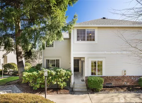 10909 Avondale Rd NE #C111, Redmond, WA 98052