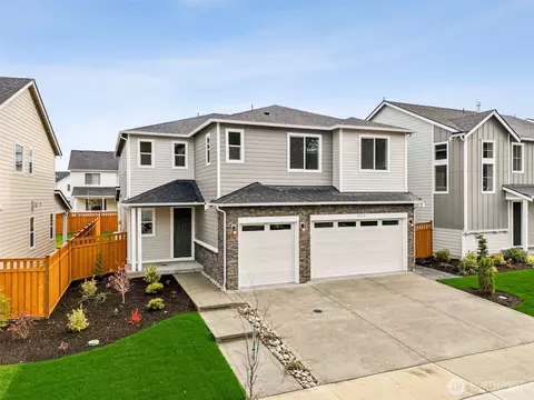 15415 205th Ave E #236, Bonney Lake, WA 98391