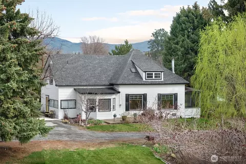 360 Lancaster Rd, Selah, WA 98942