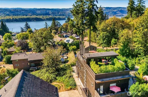 599 N 5th, Kalama, WA 98625