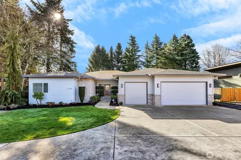 12504 NW 45th Ct, Vancouver, WA 98685
