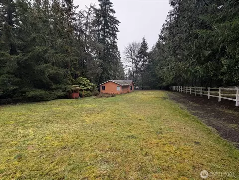 1943 26th Ave NW, Olympia, WA 98502