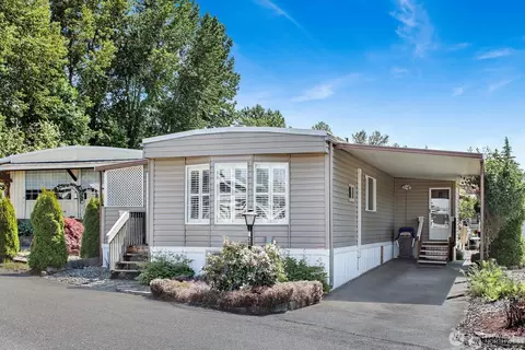 1200 Lincoln St #124, Bellingham, WA 98229