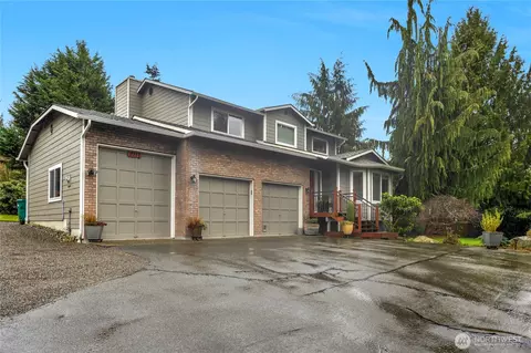 2111 110th Dr SE, Lake Stevens, WA 98258