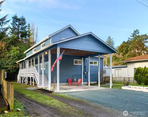 506 Myrtle St, La Conner, WA 98257