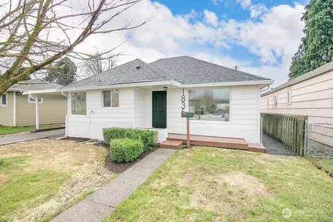 1835 15th Ave, Longview, WA 98632