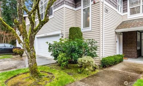 706 228th St SW #M203, Bothell, WA 98021 photo 2