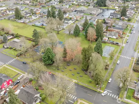 View/Area - 734 Sumner Ave, Sumner, WA 98390 photo 4 of 4
