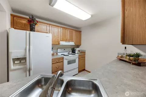 1009 112th St SE #B 206, Everett, WA 98208 photo 9
