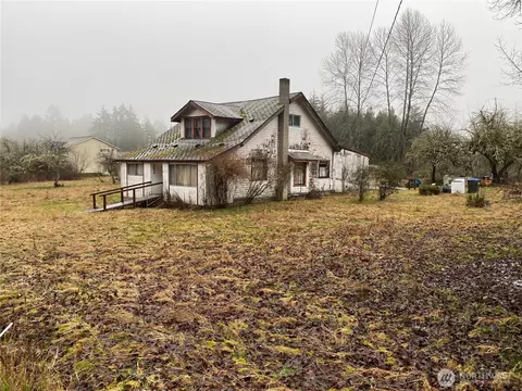 3838 Boston Harbor Rd NE, Olympia, WA 98506