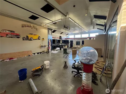 Other - 3935 NE Ne Everett St, Camas, WA 98607 photo 5 of 9