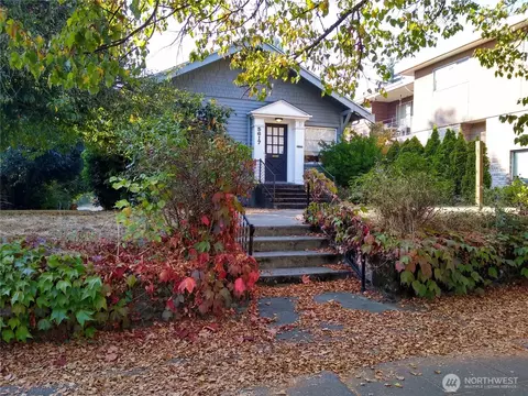 5617 California Ave SW, Seattle, WA 98136