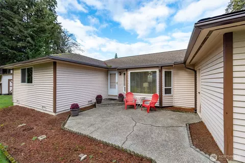 17104 52nd Ave W, Lynnwood, WA 98037