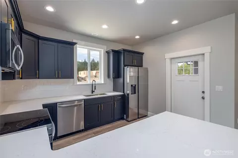 6511 Watson Loop, Maple Falls, WA 98266 photo 8