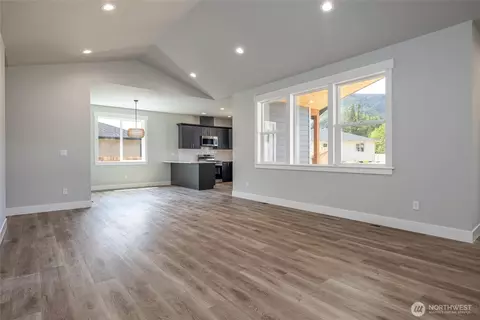 6511 Watson Loop, Maple Falls, WA 98266 photo 5