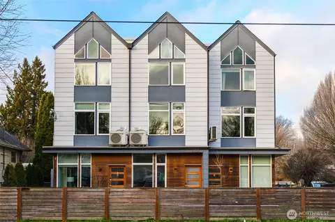 1058 S Cloverdale St #B, Seattle, WA 98108