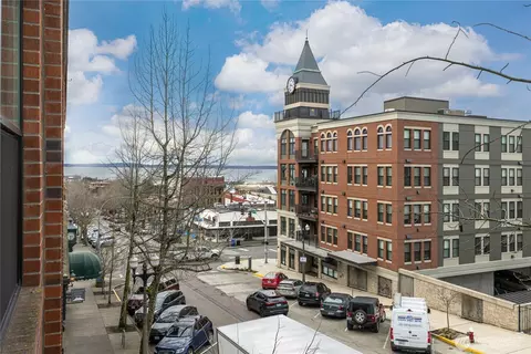 1224 Harris Ave #306, Bellingham, WA 98225