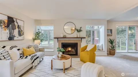 7270 W Lake Sammamish Pkwy NE #4-201, Redmond, WA 98052