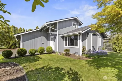 Exterior - 355 Charwila Ln, Enumclaw, WA 98022 photo 2 of 9