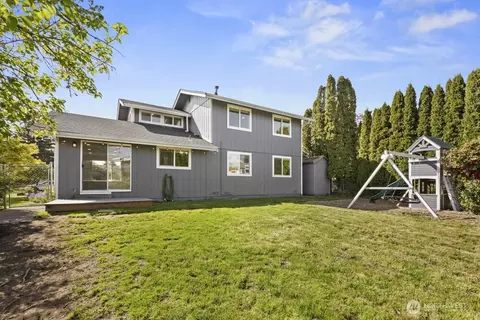 Exterior - 355 Charwila Ln, Enumclaw, WA 98022 photo 5 of 9