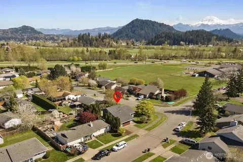 View/Area - 355 Charwila Ln, Enumclaw, WA 98022 photo 3 of 4