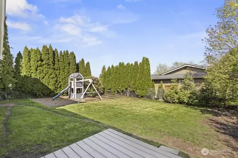 Exterior - 355 Charwila Ln, Enumclaw, WA 98022 photo 7 of 9