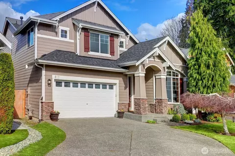 817 200th Pl SW, Lynnwood, WA 98036