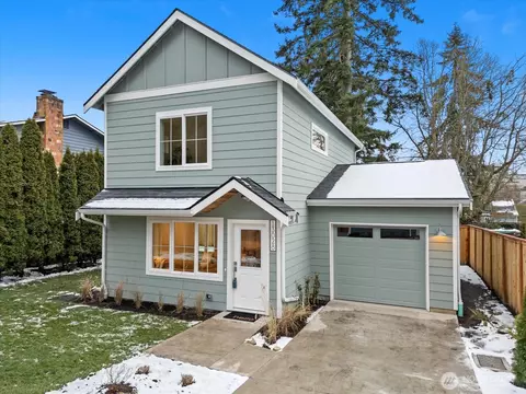 13028 30th Ave NE, Seattle, WA 98125