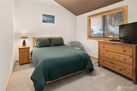 Bedroom - 751 Highland Loop, Ronald, WA 98940 photo 3 of 4