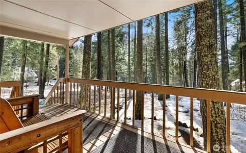 Exterior - 751 Highland Loop, Ronald, WA 98940 photo 2 of 14