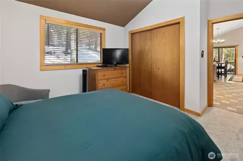 Bedroom - 751 Highland Loop, Ronald, WA 98940 photo 4 of 4
