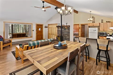 Dining - 751 Highland Loop, Ronald, WA 98940 photo 2 of 3