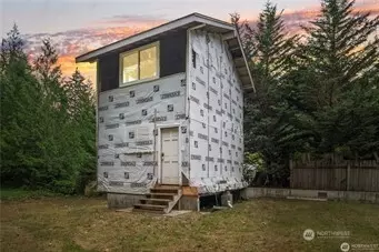 18322 642nd Ave NE, Baring, WA 98224