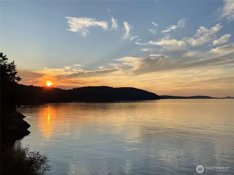 453 Point Caution Rd, Friday Harbor, WA 98250