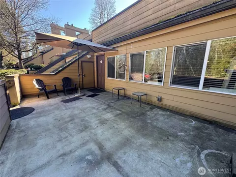 1601 NE 113th St #111, Vancouver, WA 98686