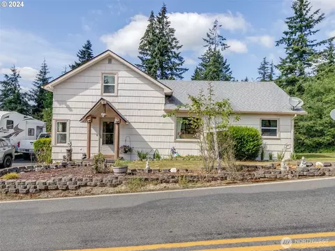 1717 Holcomb, Kelso, WA 98626