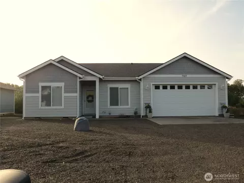 969 Cascade Ave SW, Ocean Shores, WA 98569
