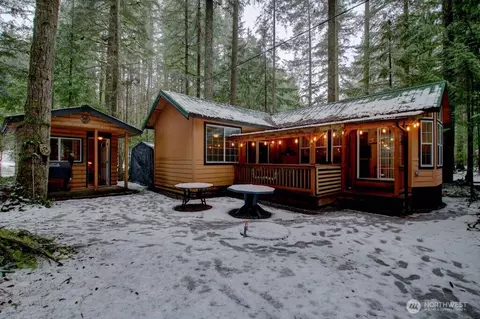 223 6 Morel Dr, Deming, WA 98244