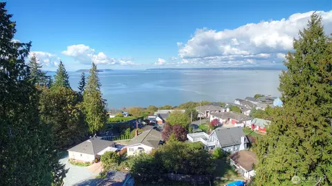 1503 W Mukilteo Blvd, Everett, WA 98203