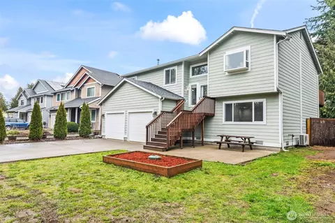 1635 Ginger Pl E, Port Orchard, WA 98366