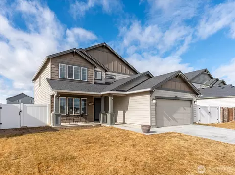 1109 NE 7th Ave, Quincy, WA 98848