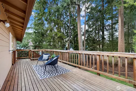 Exterior - 16603 23rd Ave SE, Bothell, WA 98012 photo 3 of 7