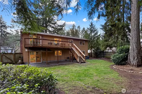 Exterior - 16603 23rd Ave SE, Bothell, WA 98012 photo 7 of 7