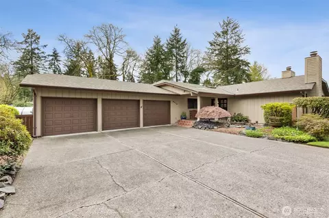 6716 Lake Ave SW, Lakewood, WA 98499