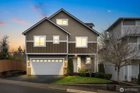 2712 S 124th Ln, Burien, WA 98168